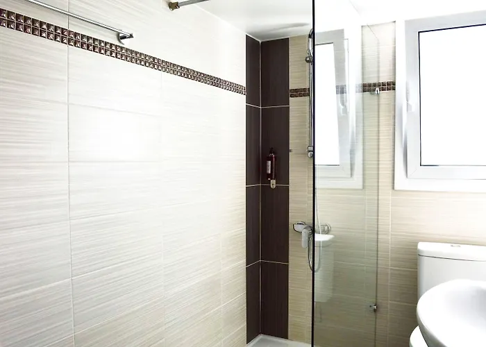 尼科西亚罗德斯公寓式酒店 3* 尼科西亚