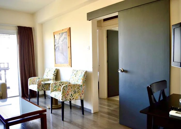 尼科西亚罗德斯公寓式酒店 3* 尼科西亚